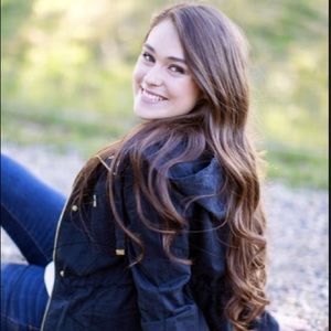 Meet your Posher, Alex